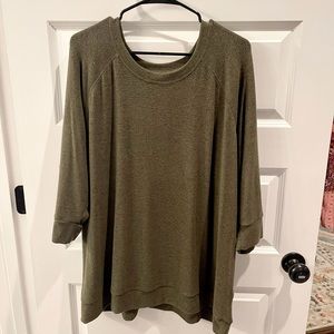 Lightweight, thin & comfy sweater